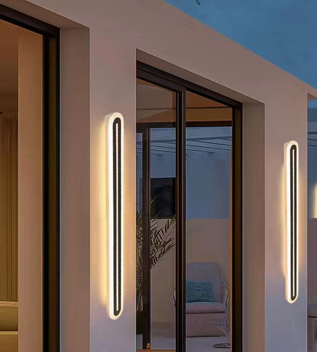 BLACK EDGE |  Long LED Wall Light IP65 Waterproof Indoor/Outdoor- Black