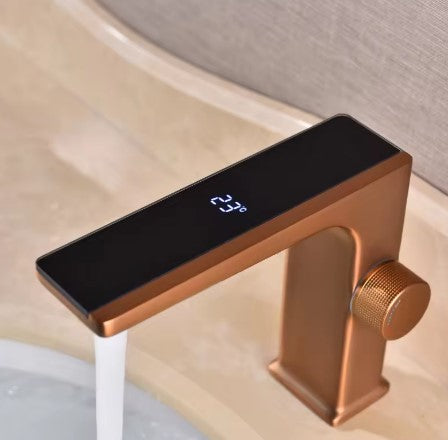 LARA| SINGLE HOLE BATHROOM FAUCET WITH DIGITAL DISPLAY