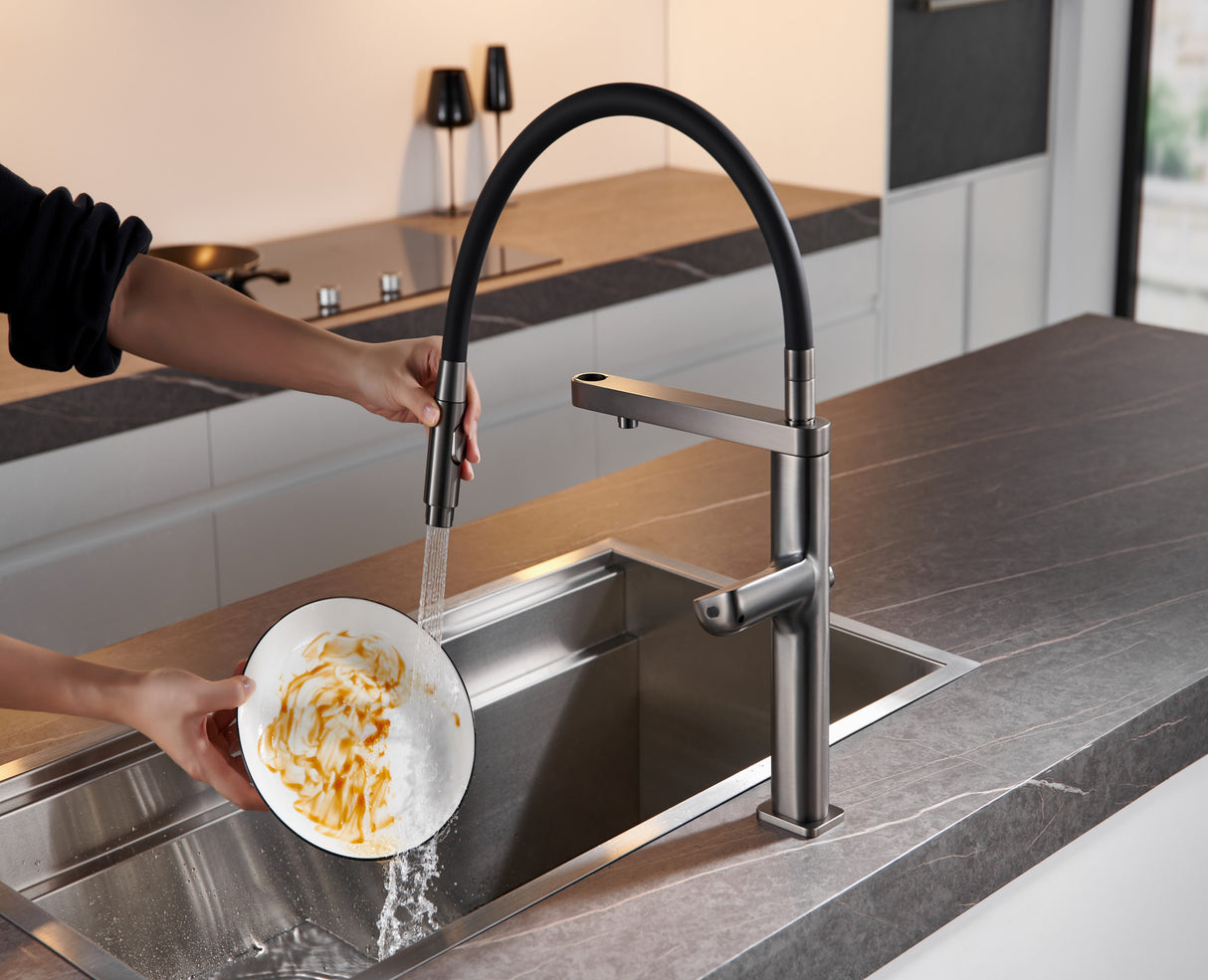 ARIAS| Touch Single Hole Kitchen Faucet Digital Display and Sensor