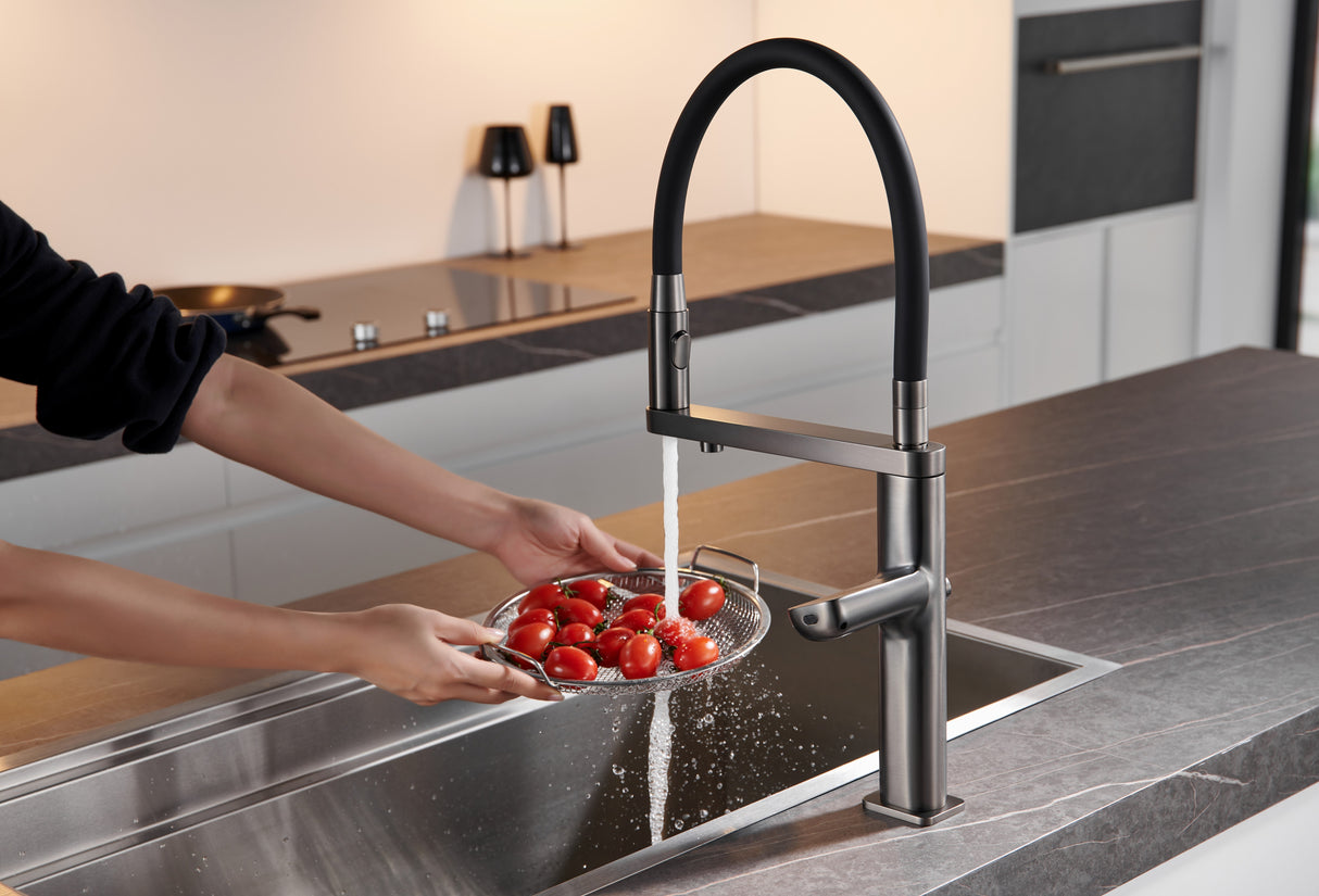 ARIAS| Touch Single Hole Kitchen Faucet Digital Display and Sensor