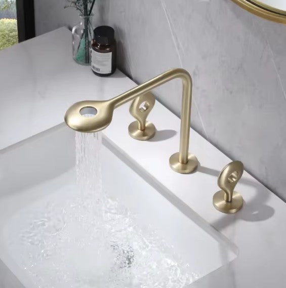 ELFI|RAINFALL WIDESPREAD LUXURY BATHROOM FAUCET  3 HOLES BRASS BASIN FAUCET