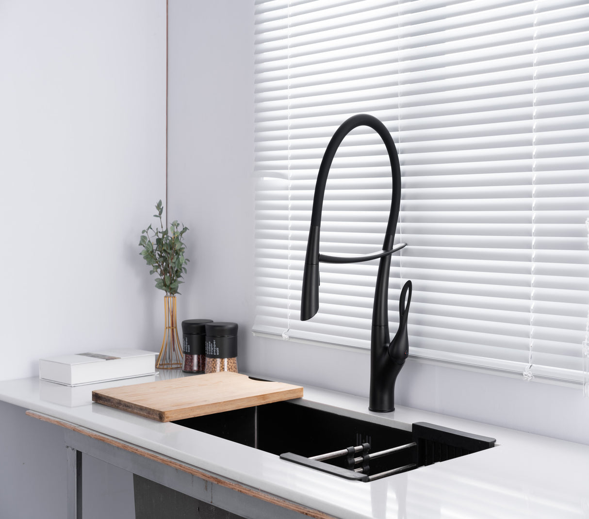 CANOPY|PULL DOWN KITCHEN FAUCET WITH SENSOR