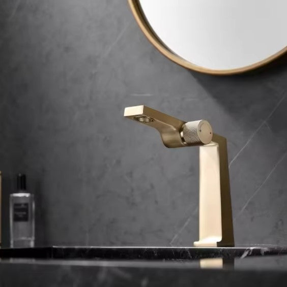 FLORA|LUXURY  MODERN SIGNLE HOLE BATHROOM FAUCET